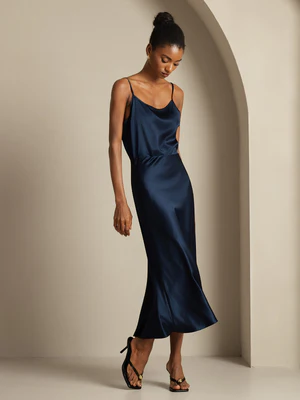 Image of Top Camisole in Seta 19Momme con Spalline Spaghetti & Gonna Midi Stretch Set