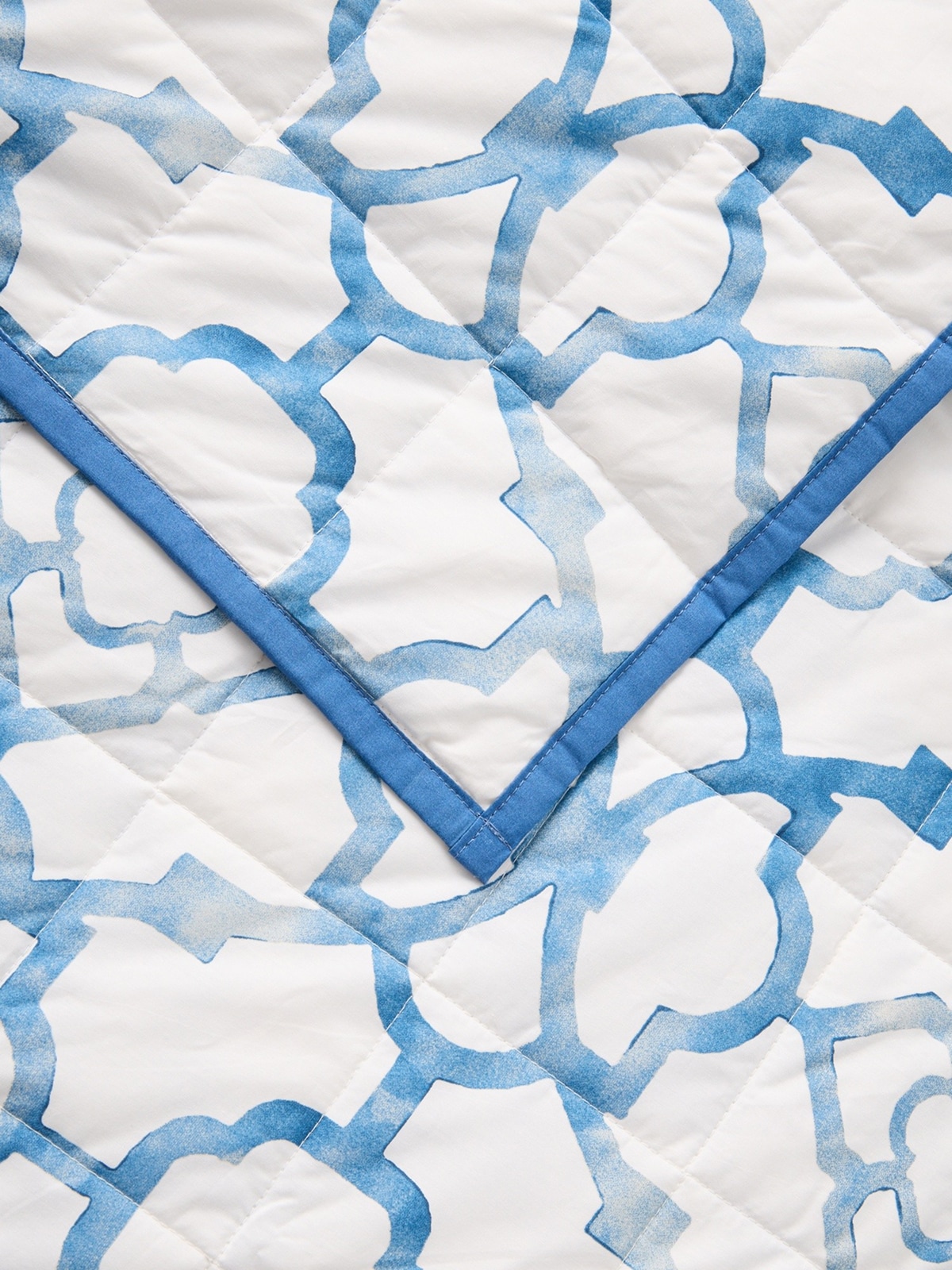 Trapunta in cotone percalle fantasia geometrica