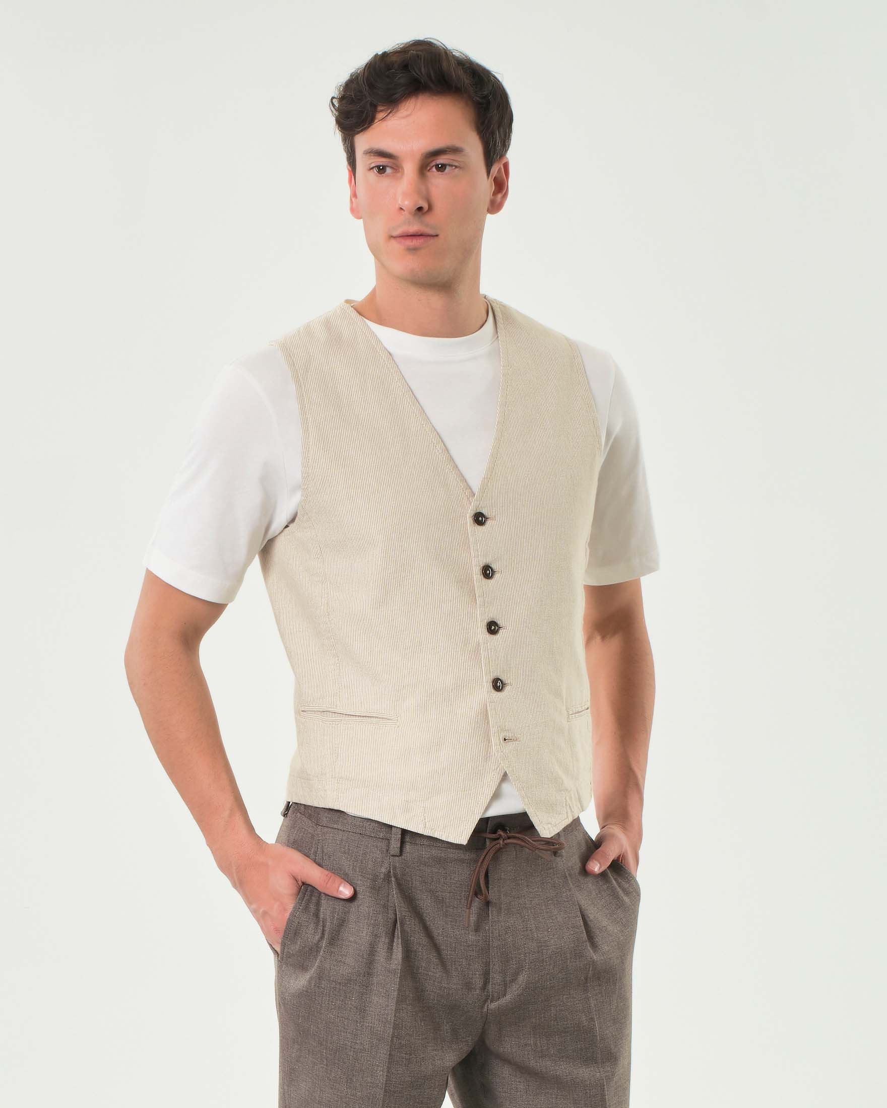 Acquista Gilet Paul Baker