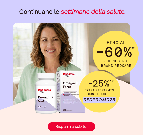 Donna sorridente con maglietta azzurra guarda verso destra. In primo piano prodotti Redcare: crema solare SPF 50 e Omega-3 Forte. In alto il testo: &ldquo;Iniziano le Settimane della Salute&rdquo;, con &ldquo;Settimane della Salute&rdquo; evidenziato in rosso corsivo e sottolineato. A destra un bollino giallo indica: &ldquo;Fino al -60% sul nostro brand Redcare&rdquo;. In basso pulsante rosso: &ldquo;Approfittane ora&rdquo;.