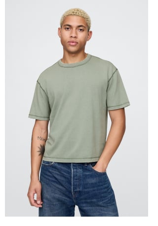 Display images to show real-time content