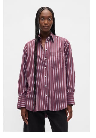 Display images to show real-time content