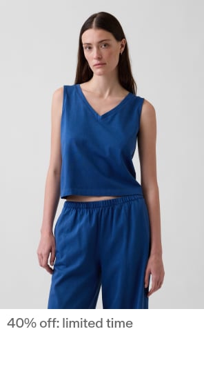 Display images to show real-time content