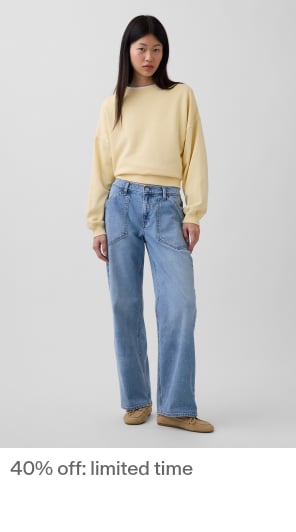 Display images to show real-time content