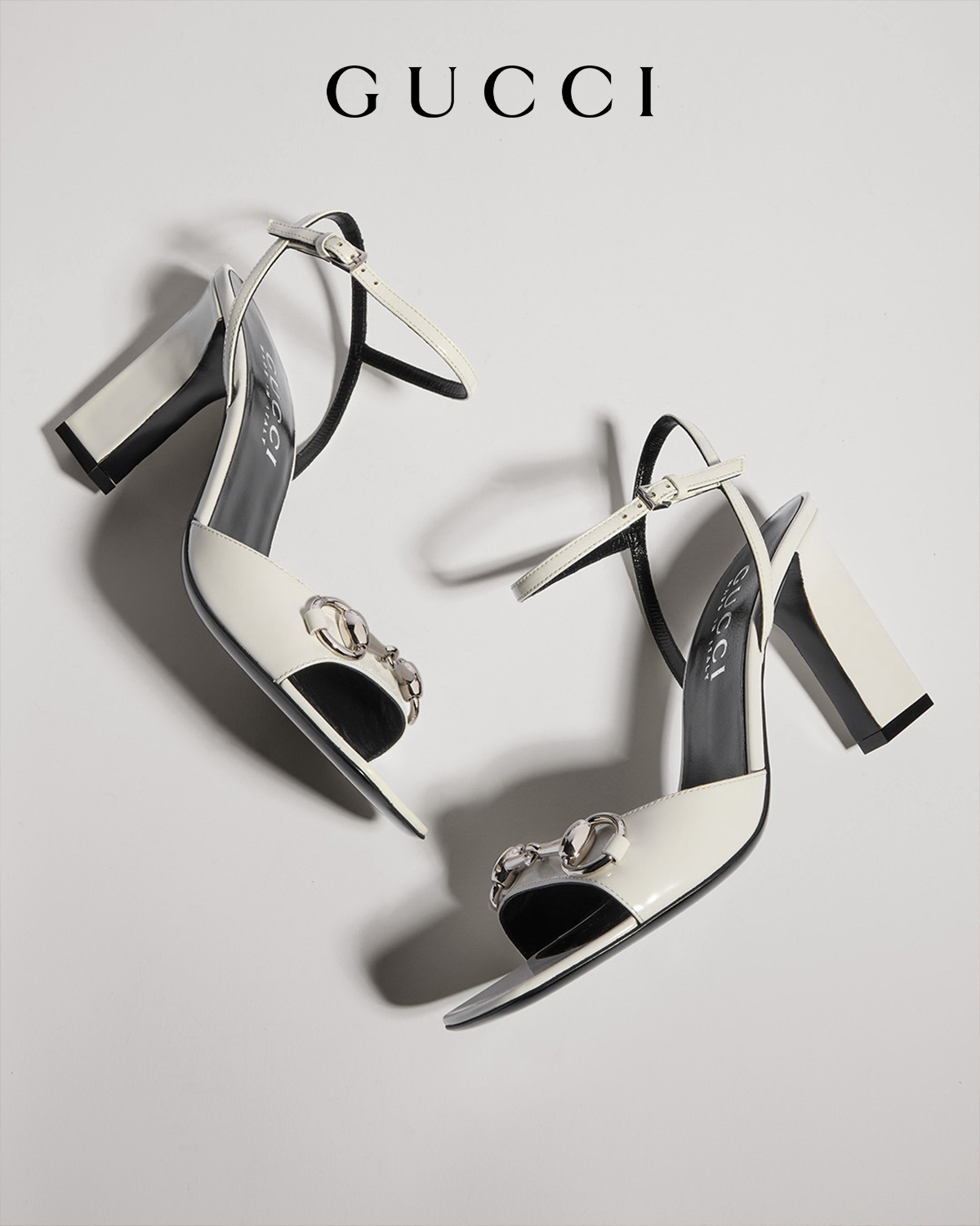 Scarpa(e) Scopri di più sul sito Web di Gucci 