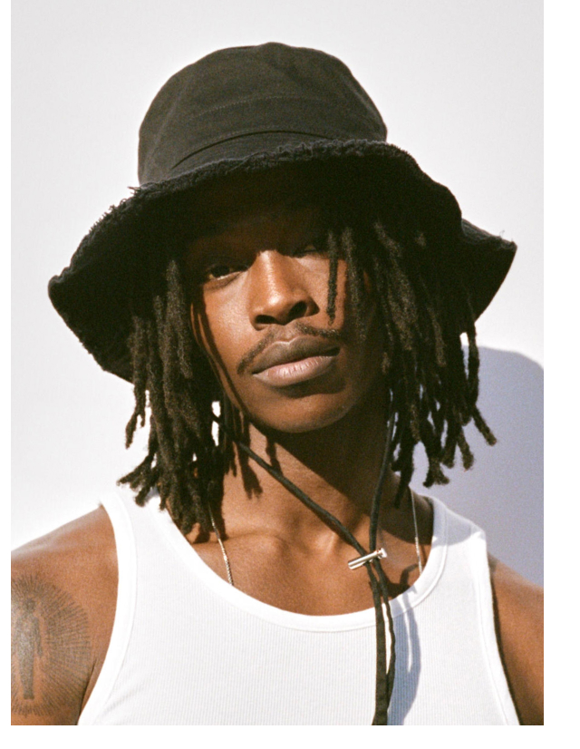 Display images to show real-time content