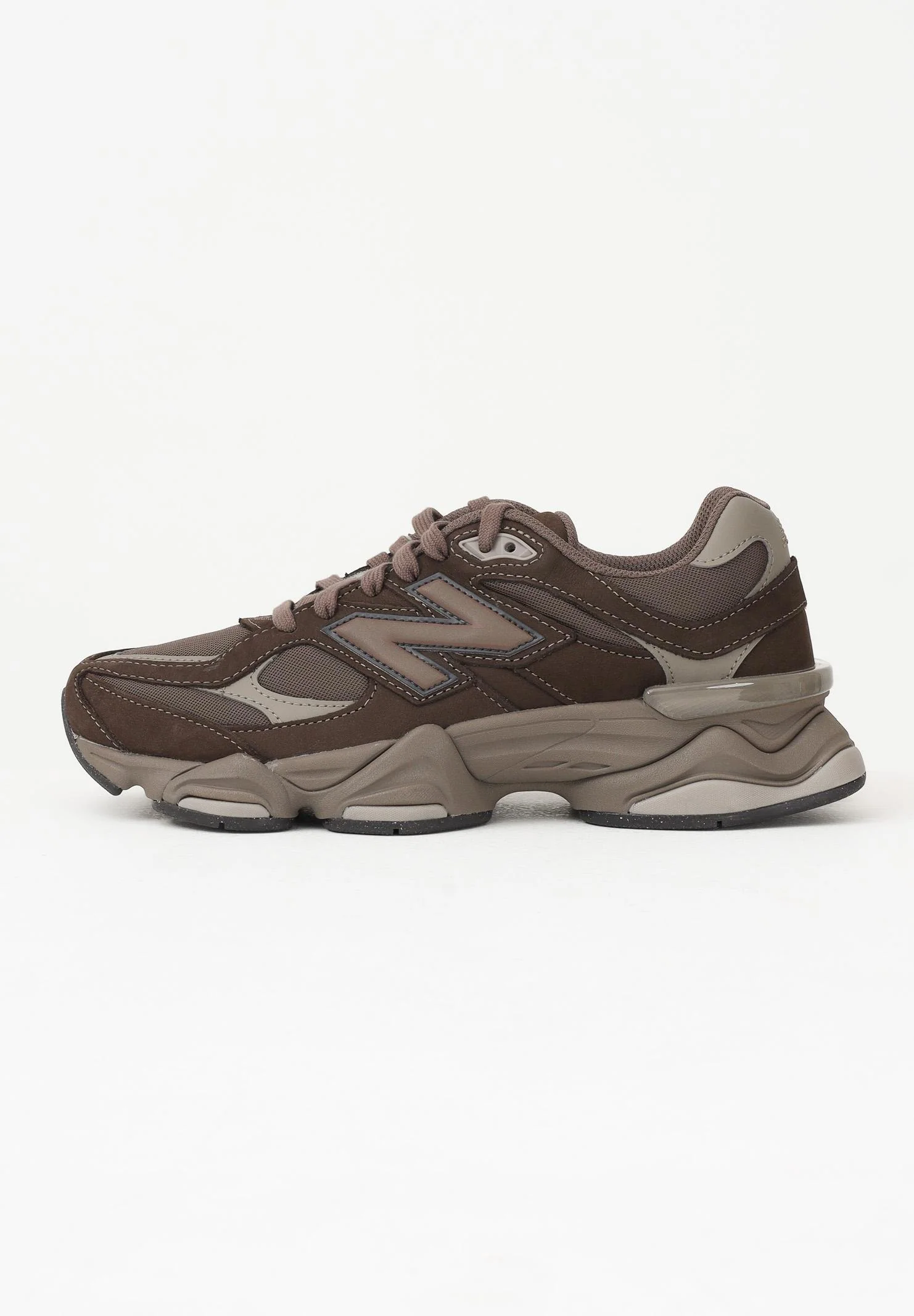 Image of NEW BALANCE Sneakers 9060 marroni da uomo