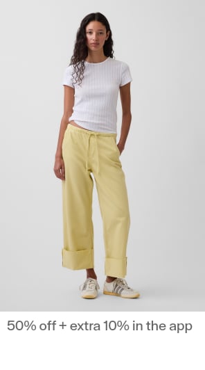 Display images to show real-time content