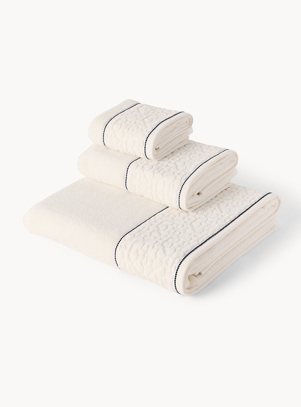 Asciugamano in puro cotone con balza