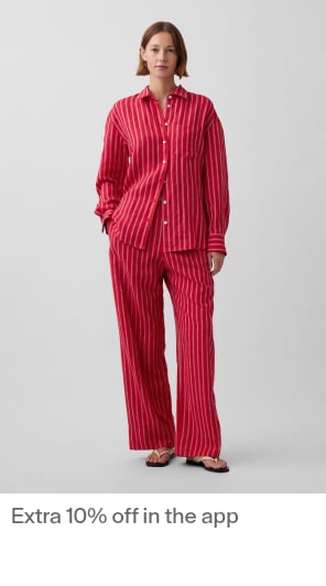 Display images to show real-time content