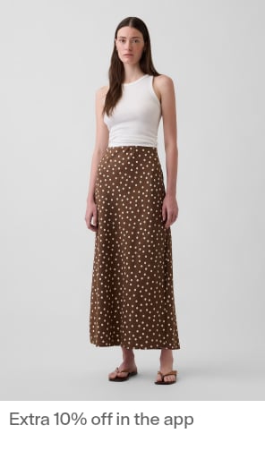 Display images to show real-time content