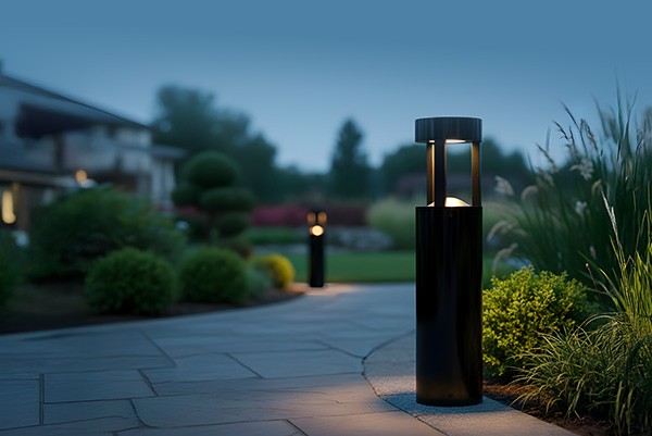 Lampioni e paletti da giardino a LED