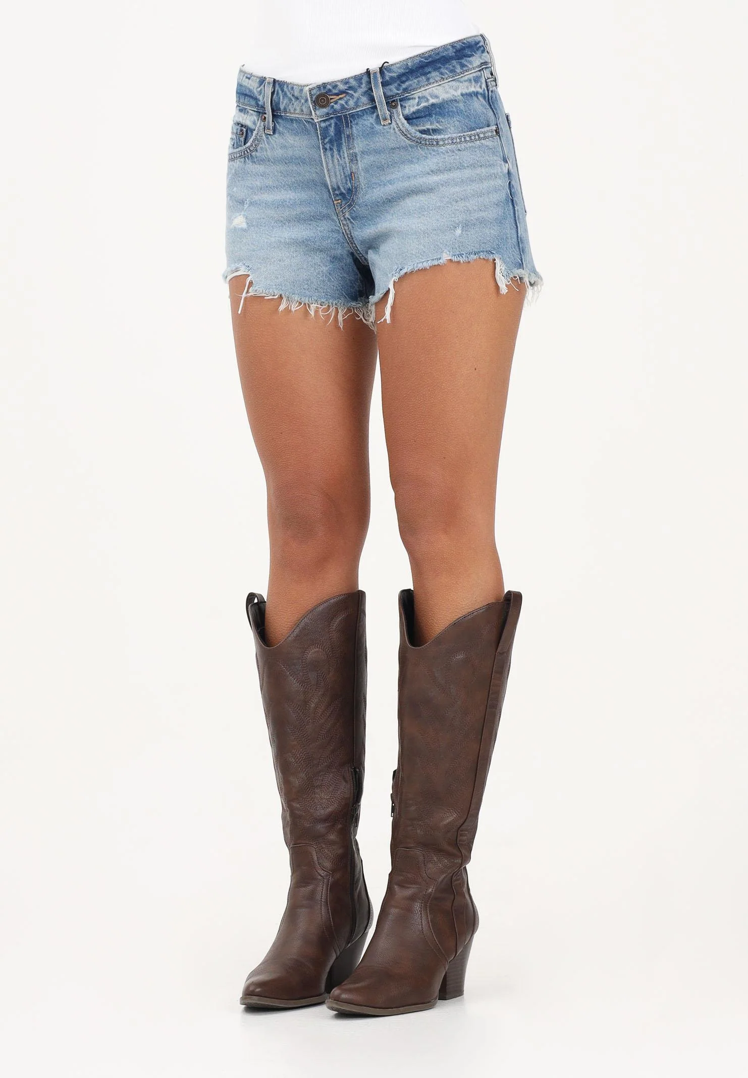 Image of LEVI'S Shorts Low in denim chiaro da donna