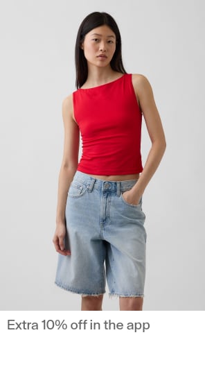 Display images to show real-time content