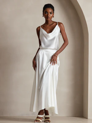 Image of 19Momme Seta Scollo a Cascata Spalline Sottili Camisole Top