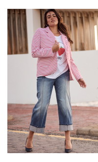 Blazer di jersey con orli arrotolati, revers e maniche lunghe