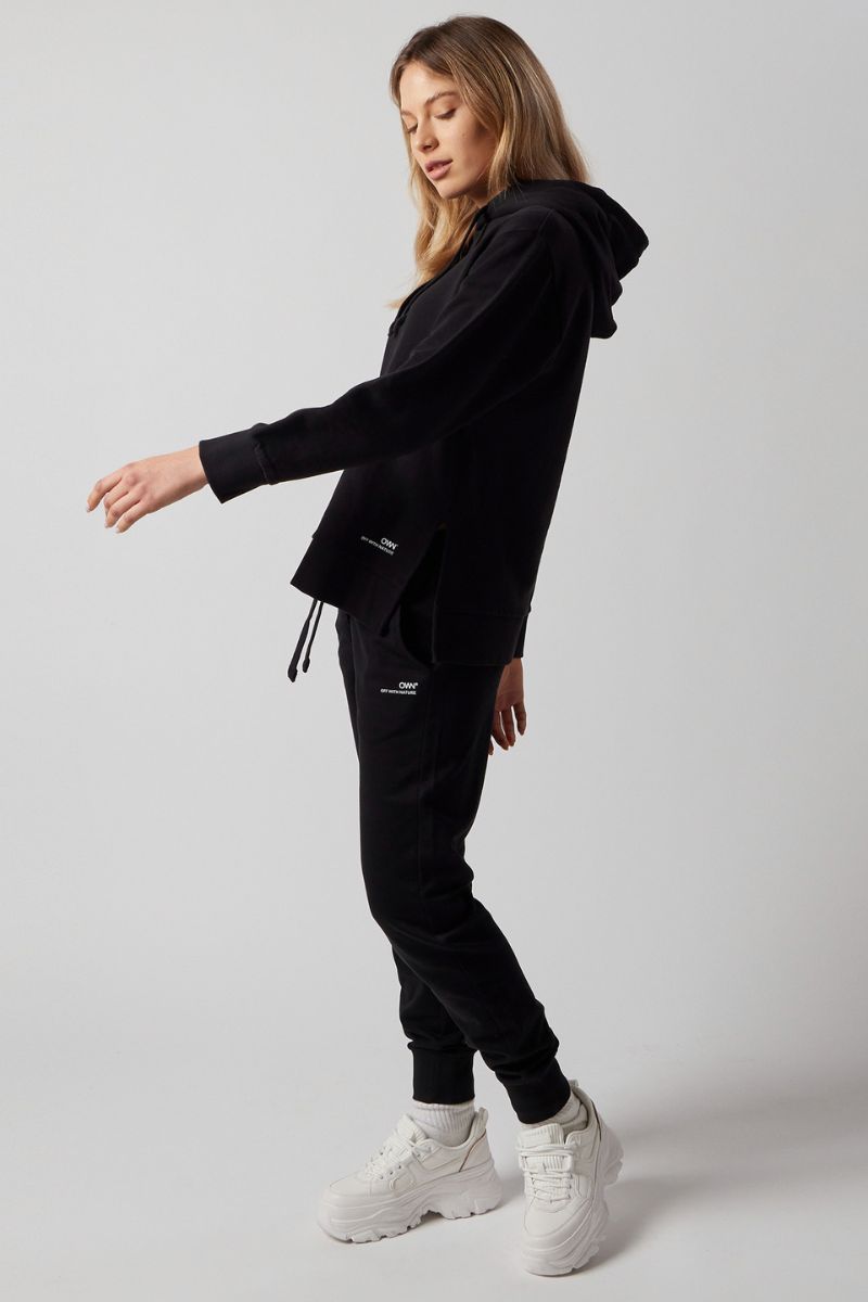 Set Felpa con Spacchi Laterali + Joggers Nero