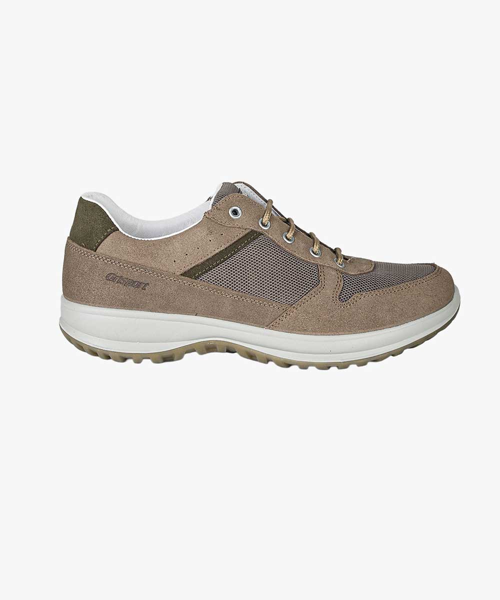 Beige-brown suede and mesh walking shoe with lace-up fastening and cushioned white sole, side view