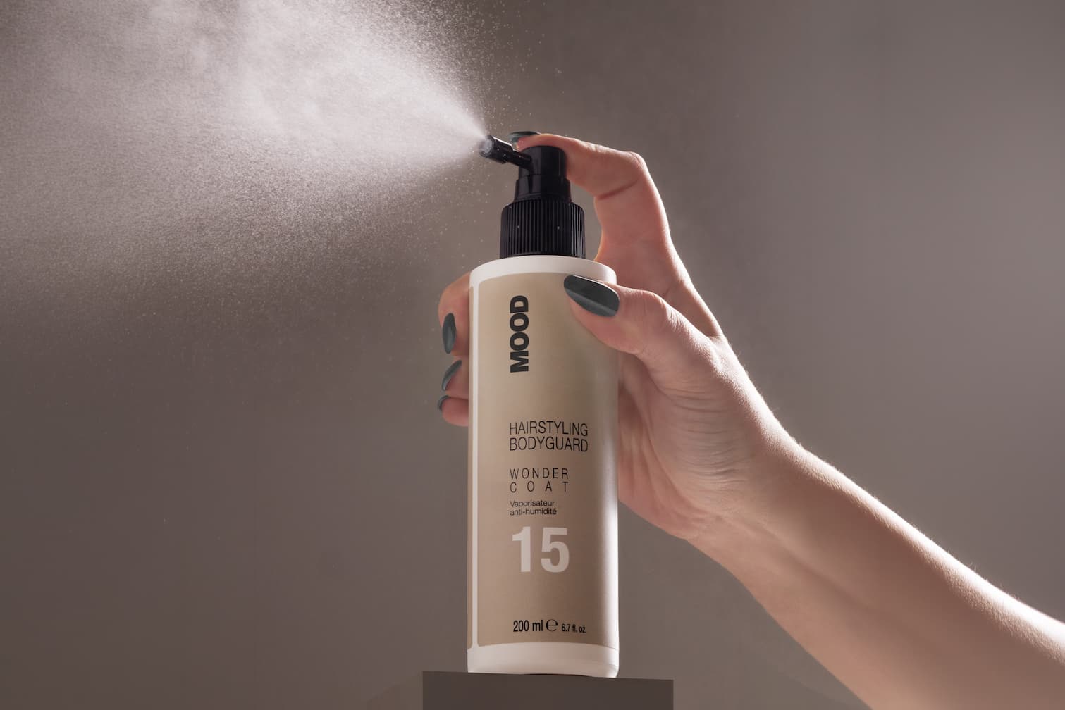 spray illuminante anti umidità 