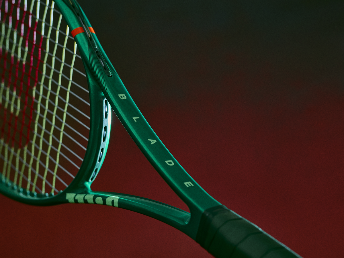 <br> <br> <br>CREATA SU MISURA PER BLADE V10