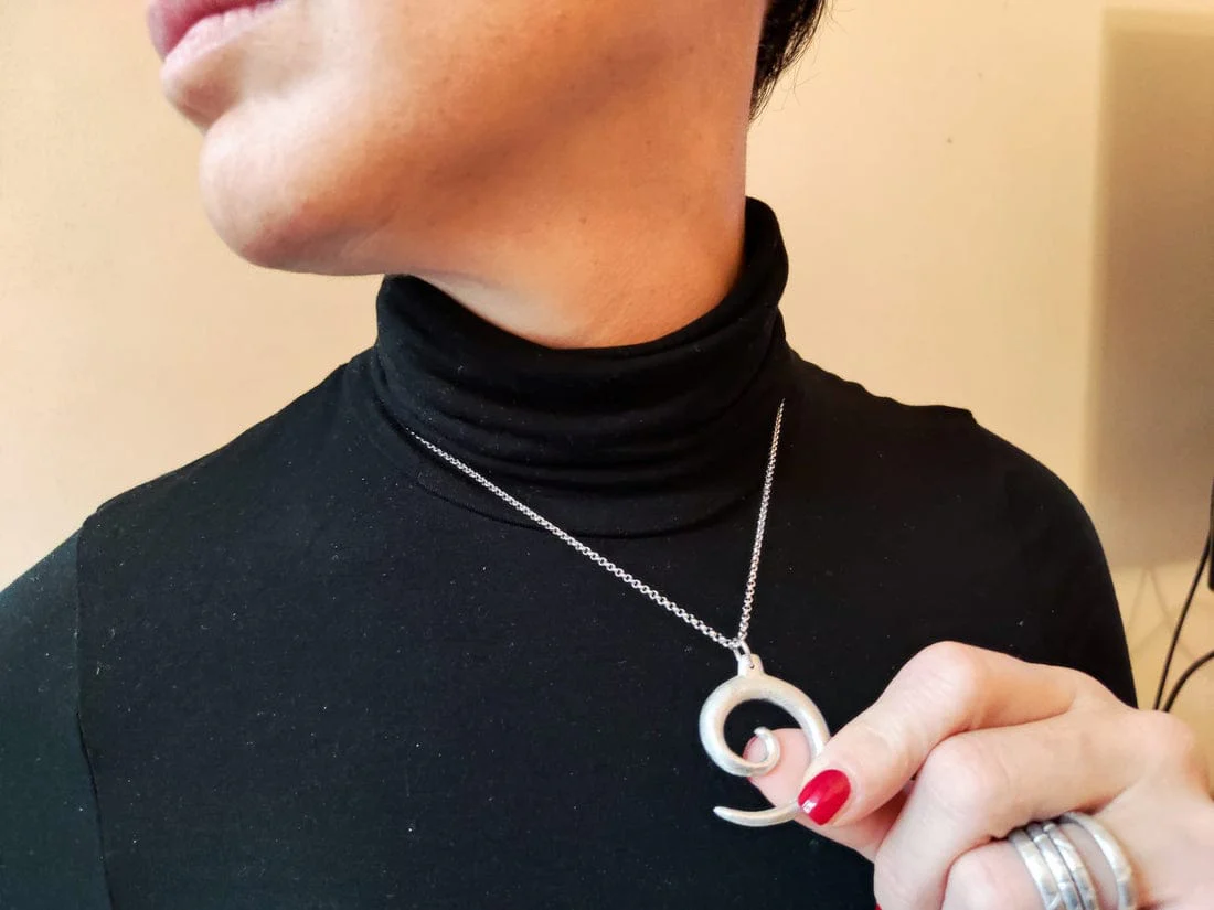 Mr Phet — artigiano Laos — No War Factory