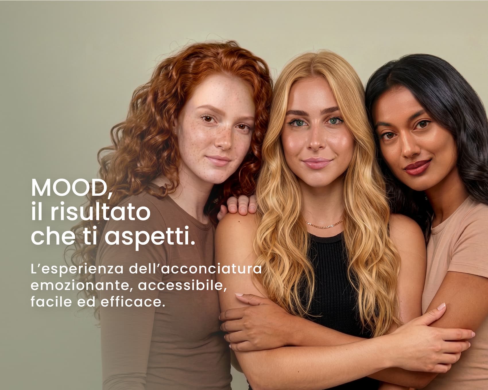 tre ragazze con sorriso leggero