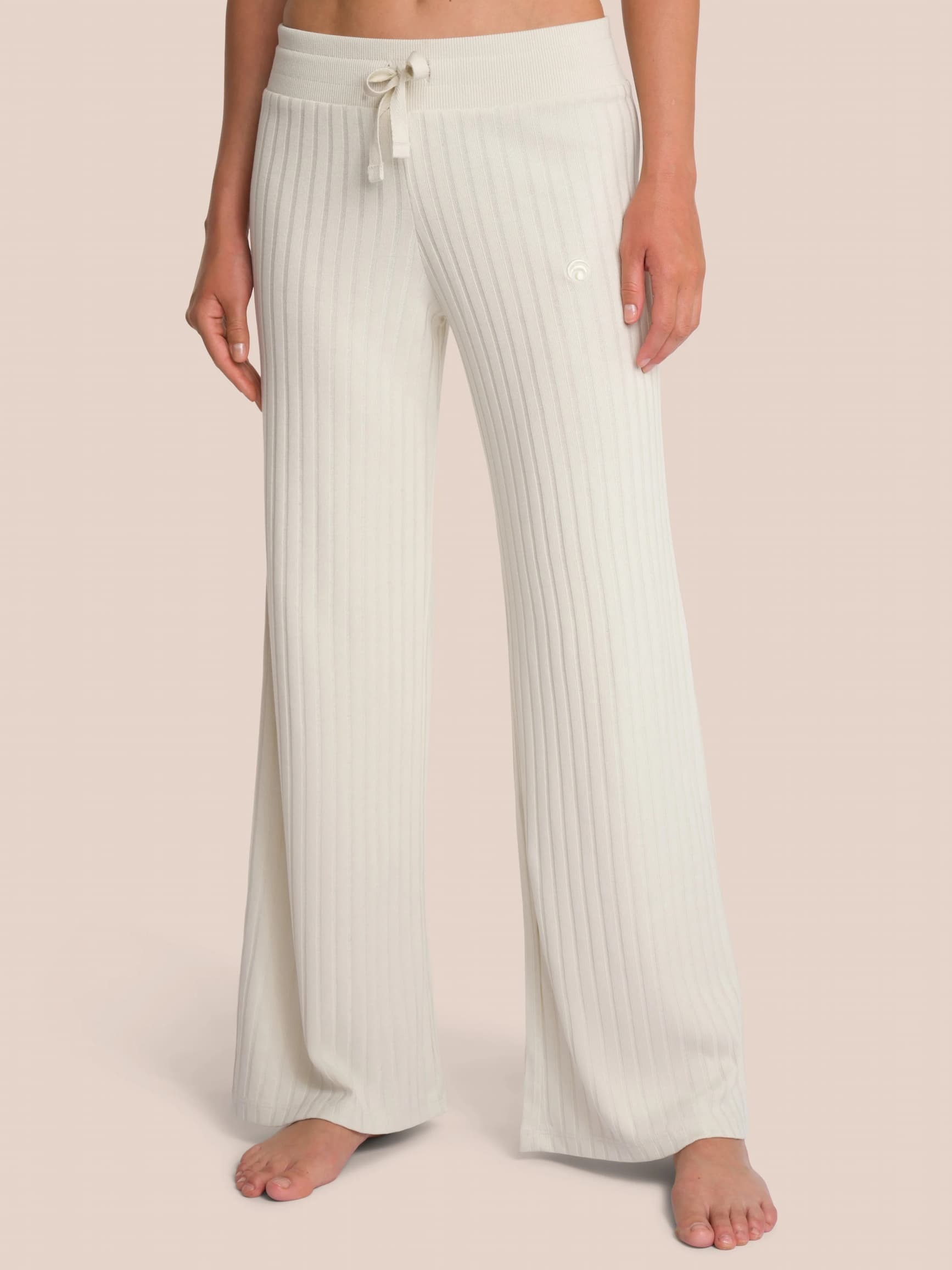 Aurelia Pant 