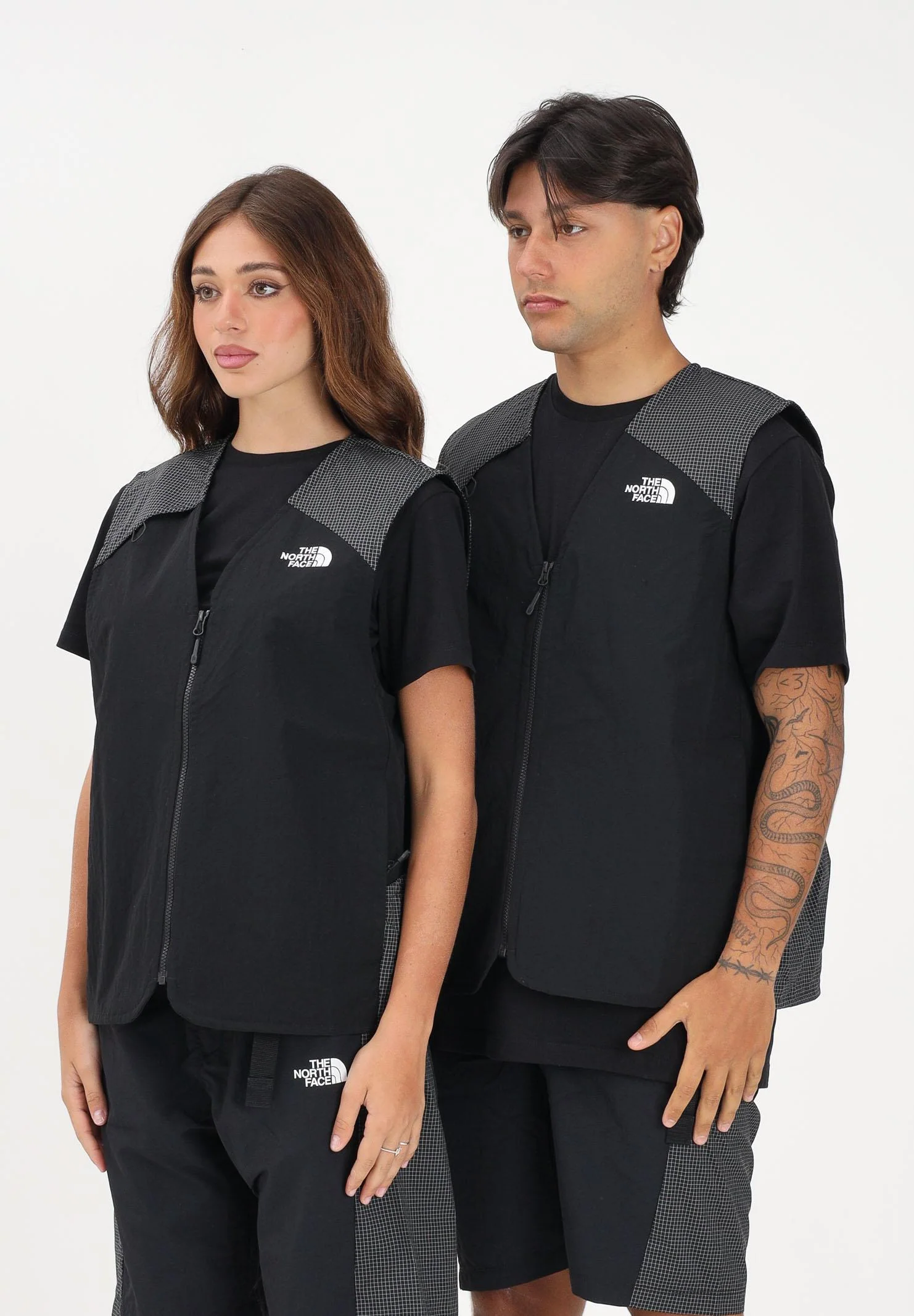 Image of THE NORTH FACE Smanicato NSE Tech nero per uomo e donna