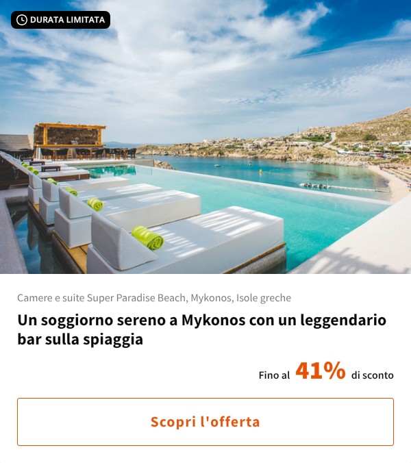 Un soggiorno sereno a Mykonos con un leggendario bar sulla spiaggia