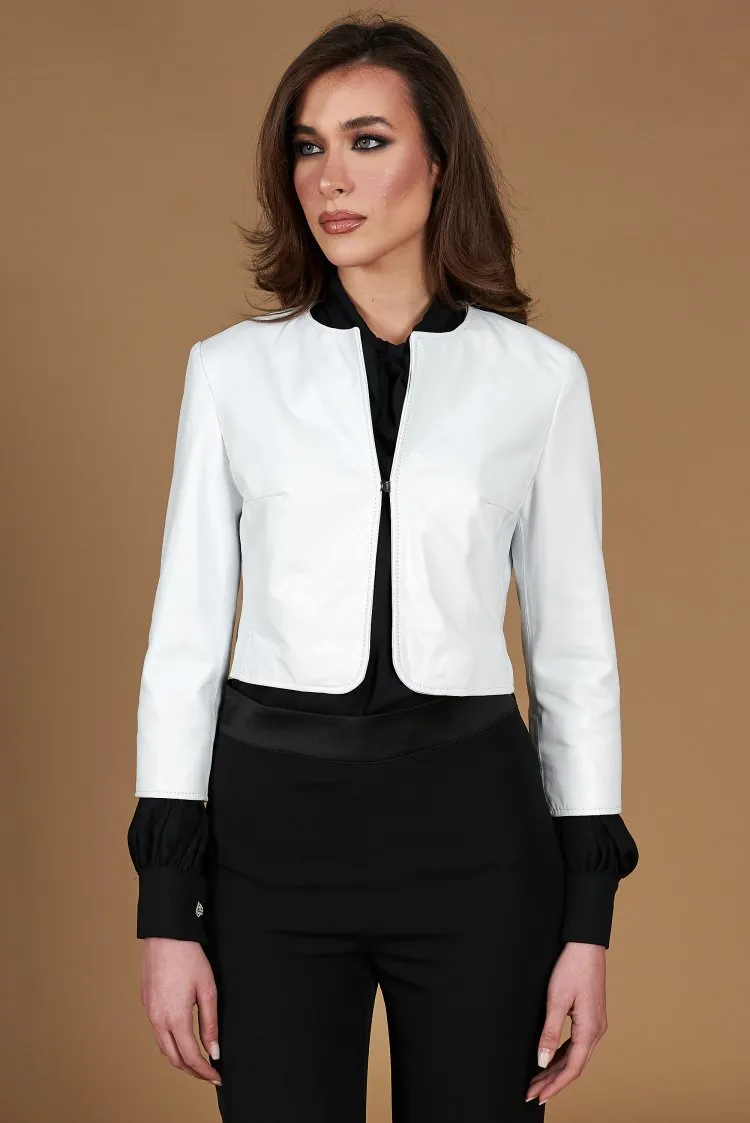 Image of Giacca corta bolero in pelle bianca girocollo nappa effetto liscio