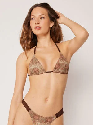 Calzedonia