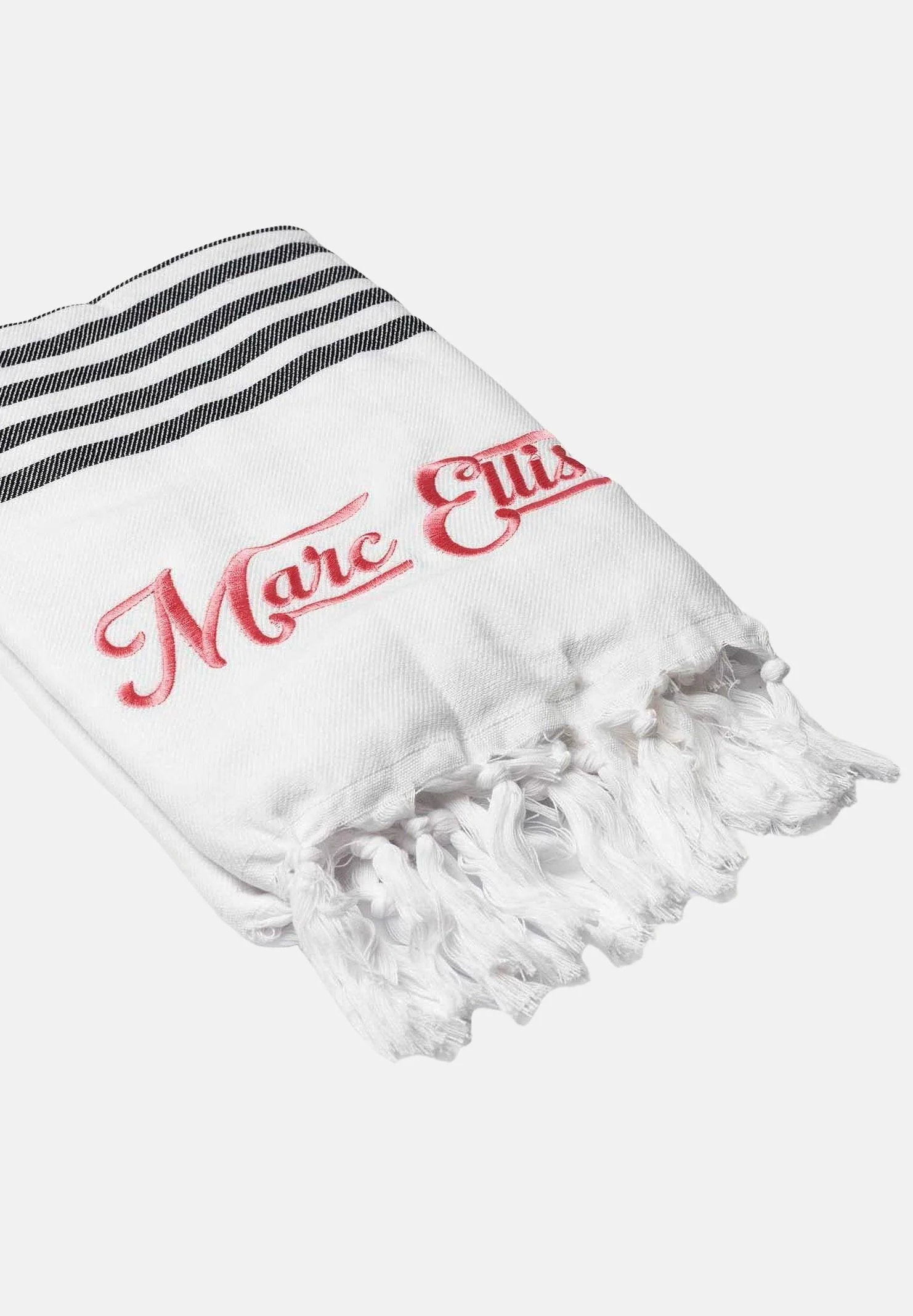 Image of MARC ELLIS Telo mare bianco da donna con frange e logo