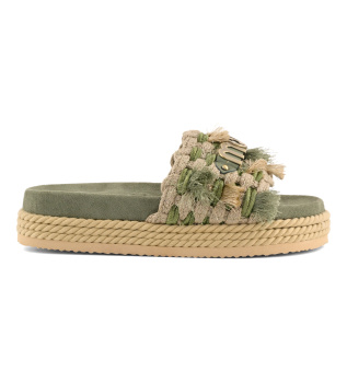 sandali-in-camoscio-verde-con-frange-a-corda-monobanda