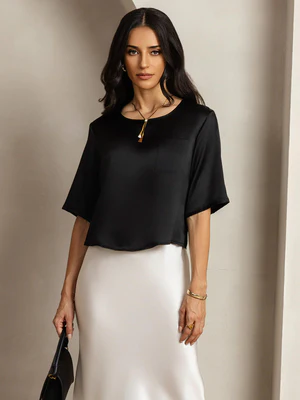Image of T-shirt camicetta da donna casual a mezza manica in pura seta