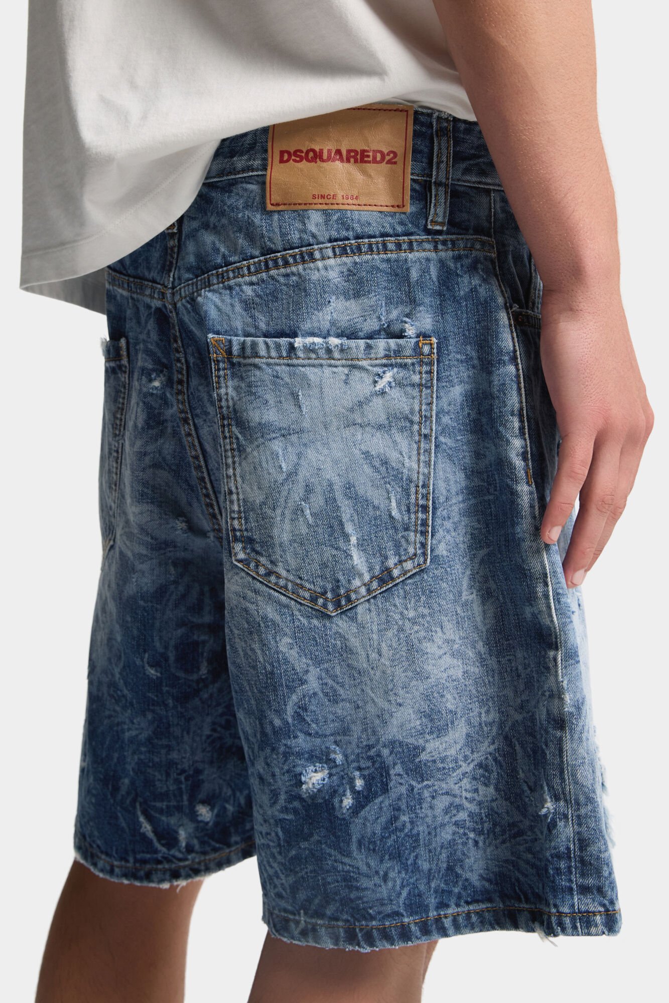 Dsquared2
