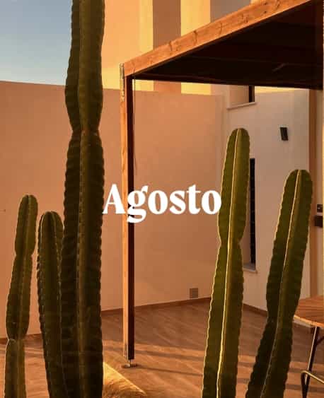 agosto