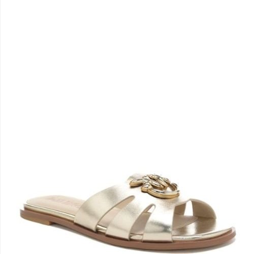 https://kimaccessori.it/scarpe-basse-da-donna-milly-con-stampa-laminata-platino-pinko-sd0463p049-platinum
