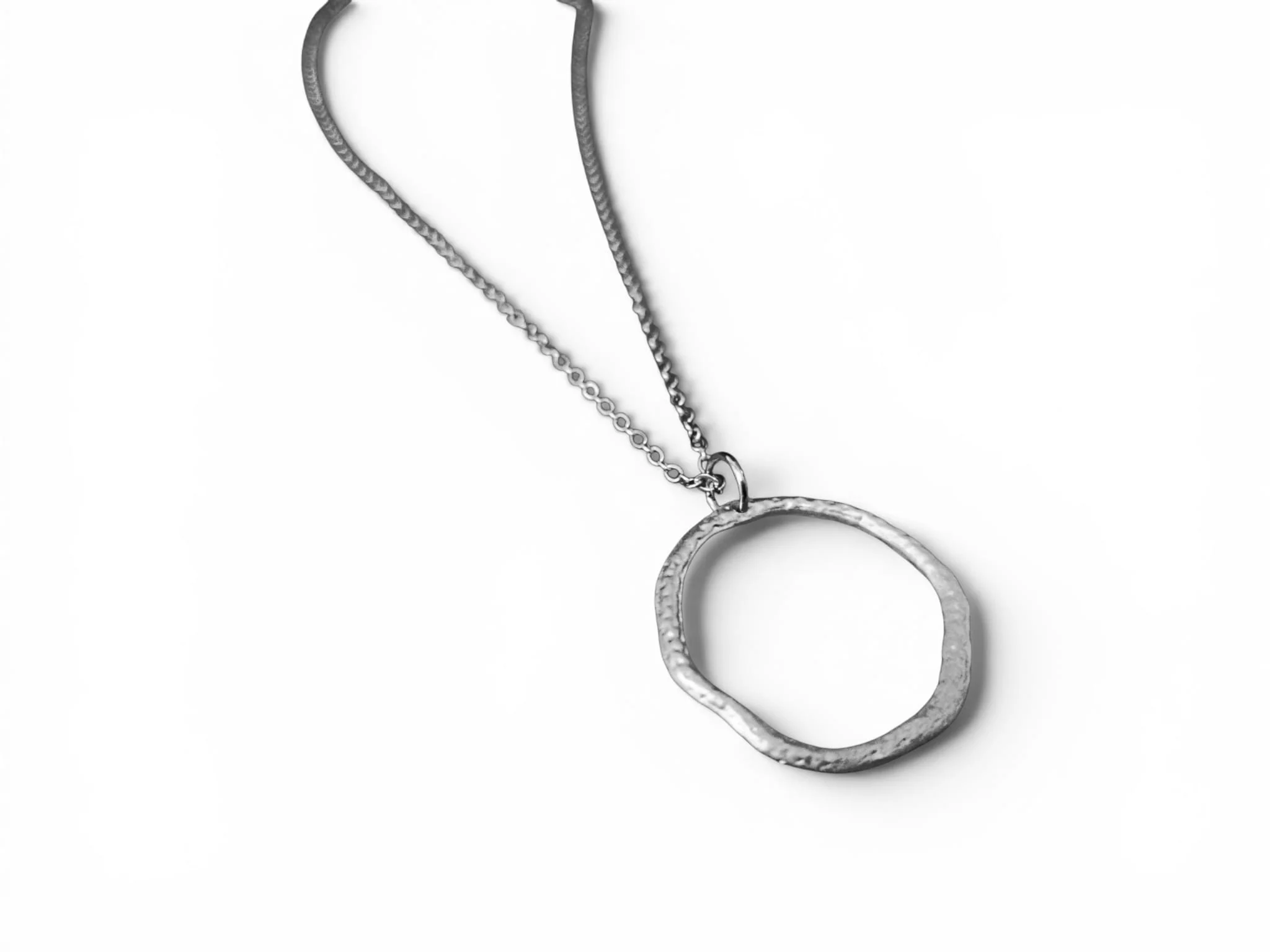 Collana Cerchio Martellato — No War Factory