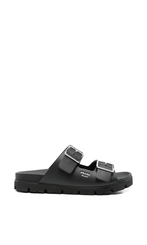 Flat sandals