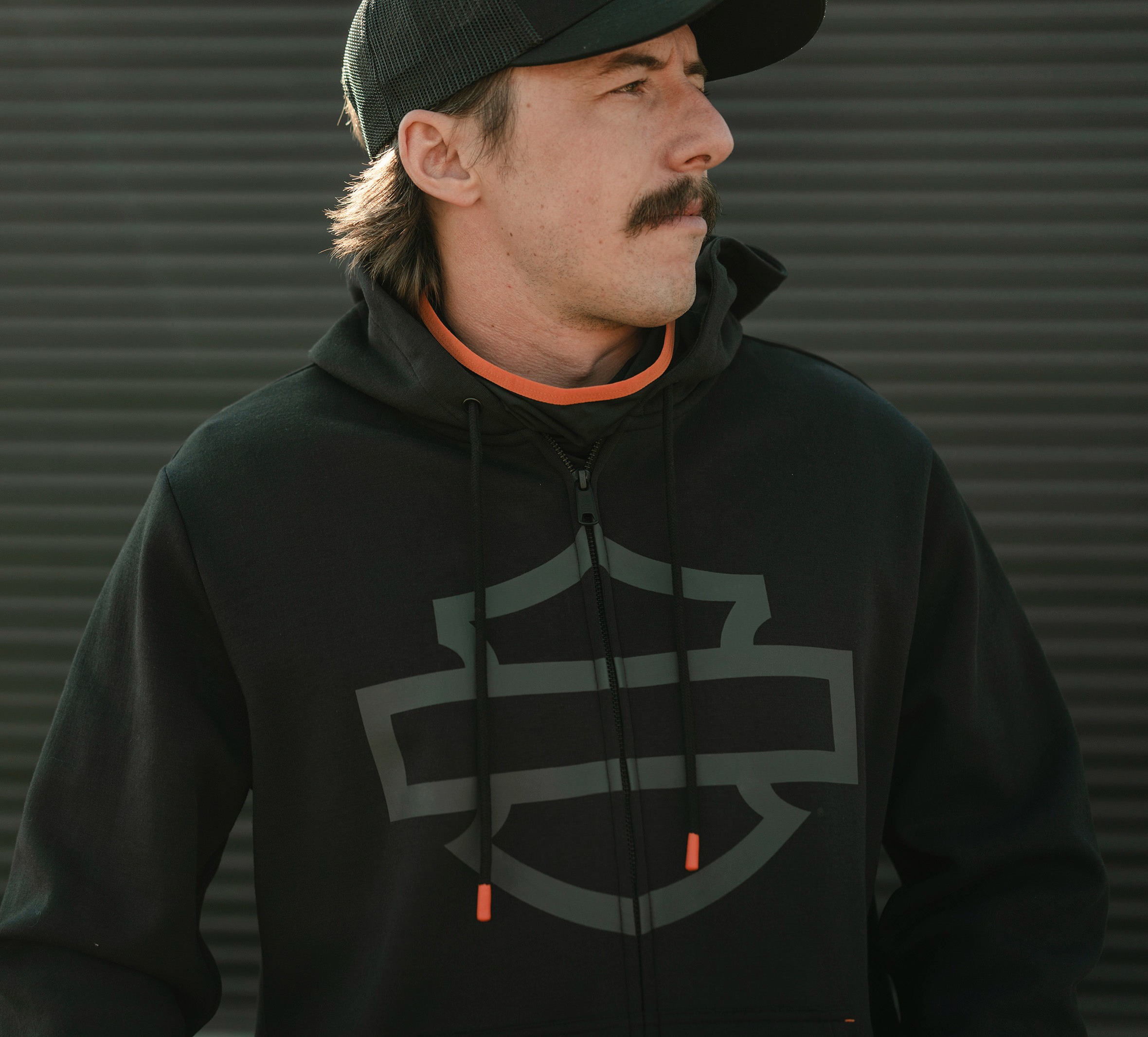 FELPA DA UOMO CON CAPPUCCIO E ZIP H‑D<sup>&reg;</sup> TECH