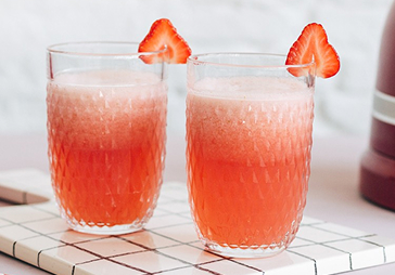 Strawberry iced tea 