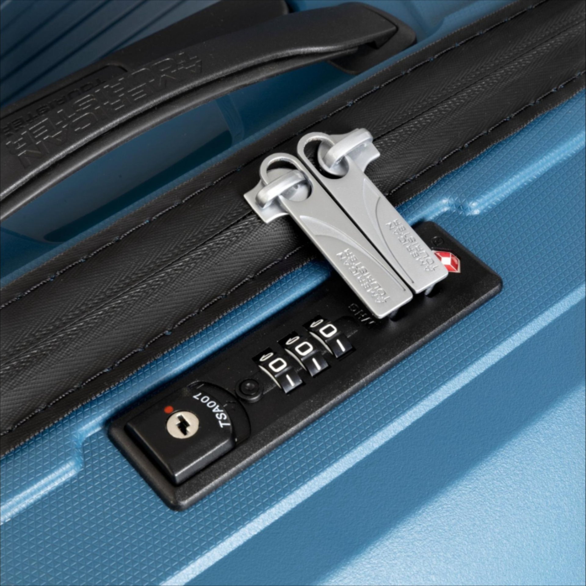 AMERICAN TOURISTER 