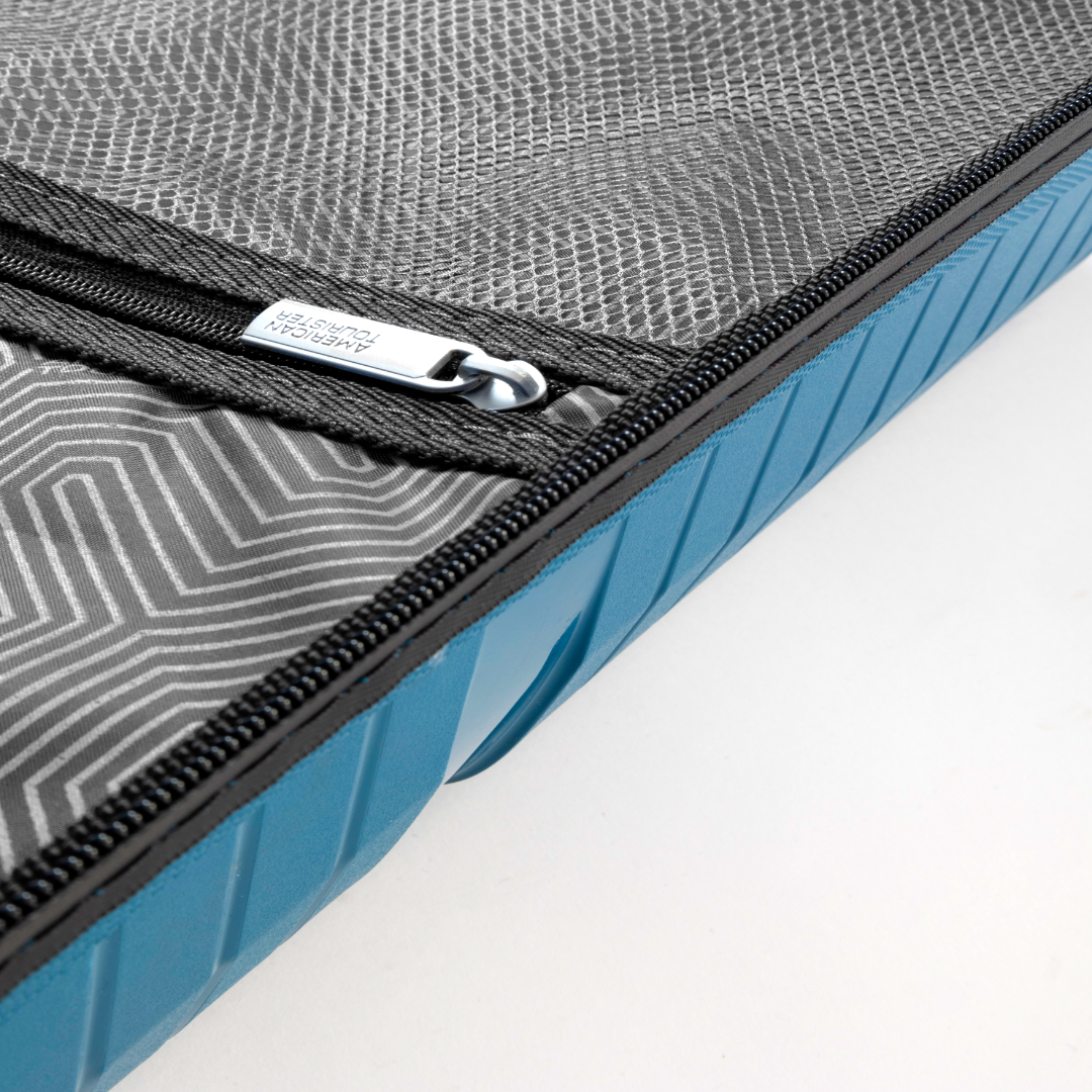 AMERICAN TOURISTER 
