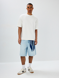 Shorts in jeans con effetto sbiadito