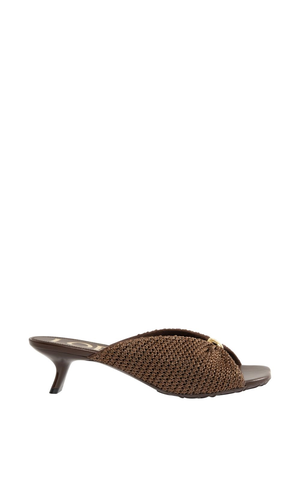 Pebble rafia mules