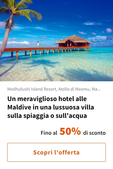 Un meraviglioso hotel alle Maldive in una lussuosa villa sulla spiaggia o sull'acqua