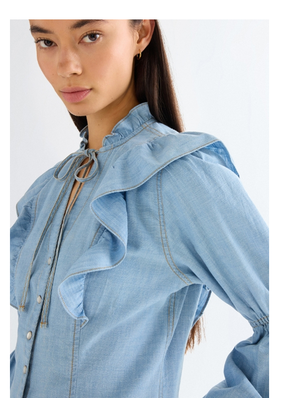 Slim Romance Lightweight Blouse