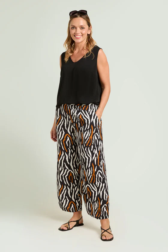 PANTALONI AMPI IN GIAVANESE STAMPATA