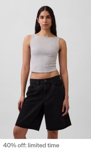 Display images to show real-time content