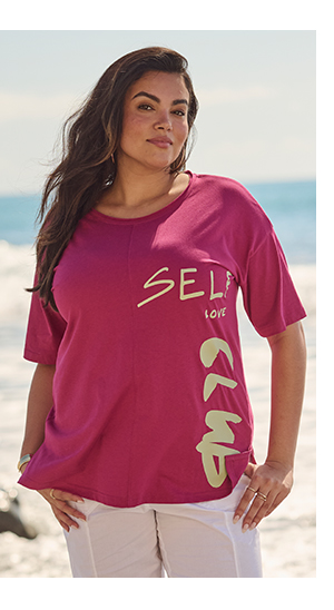 T-shirt dal taglio oversize con scritta stampata, scollo a girocollo e mezze maniche